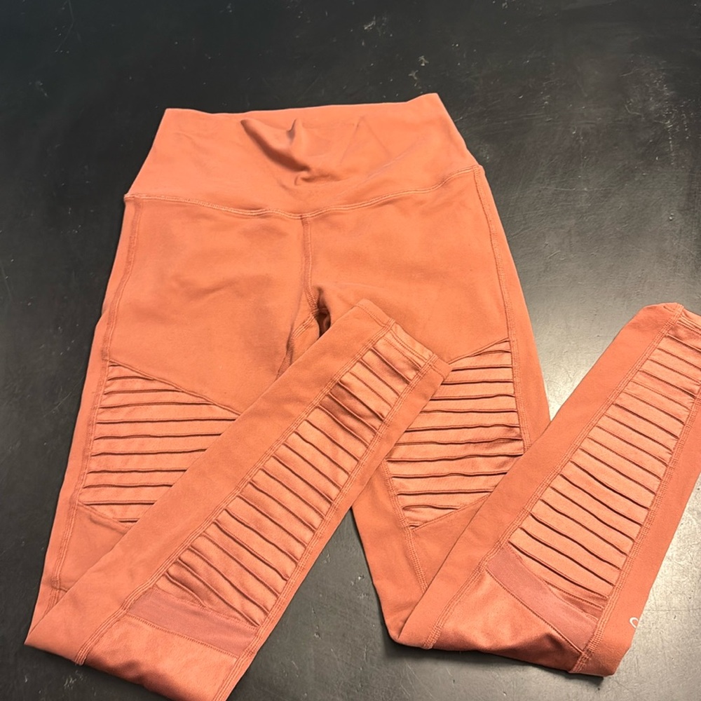 Alo moto legging high waist waisted terracotta size medium gently worn